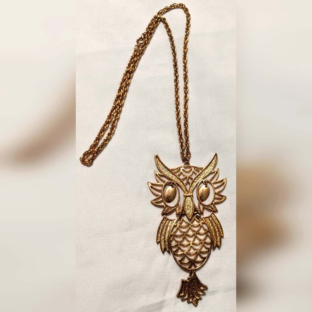 Retro Owl Pendant Necklace